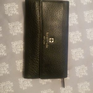 👉SOLD👈 Authentic Kate Spade wallet